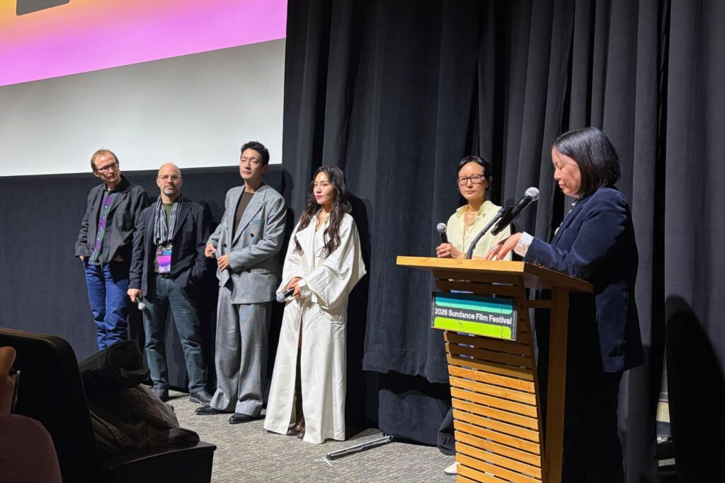 The cast of "Bedford Park."